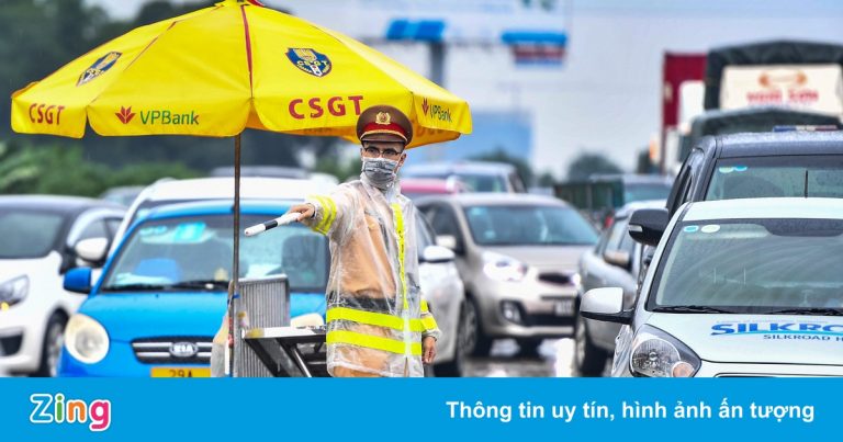 Phó thủ tướng: Địa phương không đưa quy định riêng cản trở giao thông