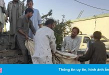 Hiện trường vụ đánh bom ở Afghanistan làm 100 người chết và bị thương