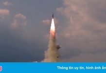 Triều Tiên xác nhận thử nghiệm tên lửa đạn đạo phóng từ tàu ngầm