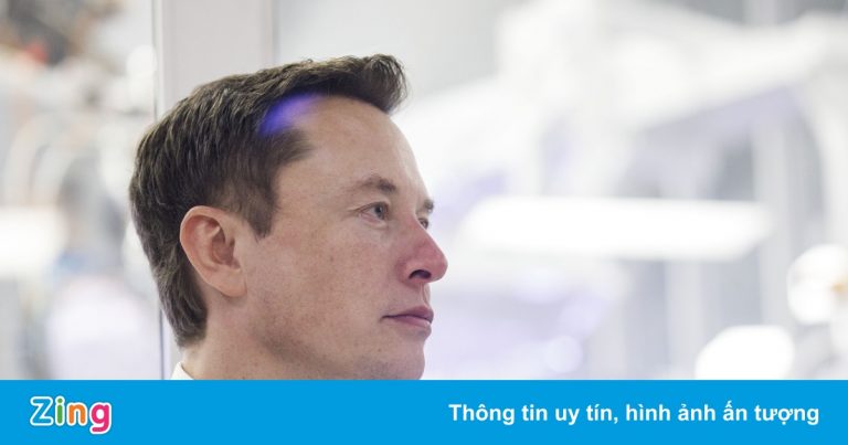 Vốn hóa Tesla đạt mốc 1.000 tỷ USD