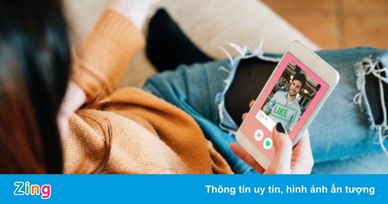 Sao mạng TikTok bị ném đá vì lập nhóm đánh giá đàn ông từng hẹn hò