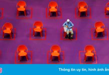 Hai yếu tố để Singapore kiên quyết mở cửa dù ca nhiễm tăng