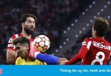 Pha cao chân tai hại của Griezmann