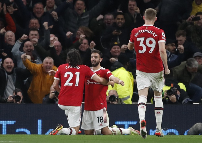 Tottenham dau Man Utd anh 2