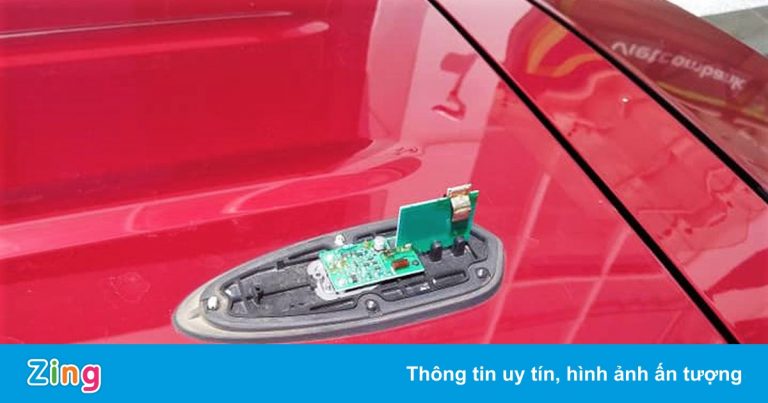 Một số xe Toyota Rush tại Việt Nam bị gãy ăng-ten vây cá