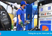 Giá xăng tăng lên mức 24.330 đồng/lít, cao nhất 7 năm