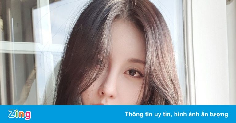 Cuộc tình bị phản ứng của nữ ca sĩ Hàn và cầu thủ bóng chày người Mỹ Cuộc tình bị phản ứng của nữ ca sĩ Hàn và cầu thủ bóng chày người Mỹ