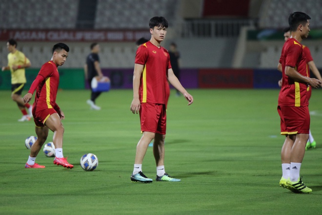 Tuyển Trung Quốc 0-0 Việt Nam: Wu Lei dứt điểm cận thành Tuyển Trung Quốc 0-0 Việt Nam: Wu Lei dứt điểm cận thành