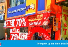 Phố thời trang ở Đà Nẵng giảm giá đến 70% vẫn ế ẩm