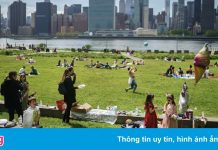 Bước ngoặt trong cuộc chiến chống dịch Covid-19 của Mỹ