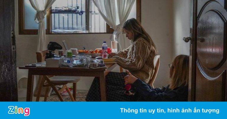 Người trẻ ở Seoul phải xin tiền cha mẹ mới mua được nhà