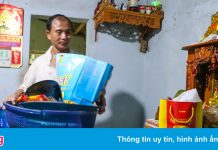 Hàng trăm ngôi nhà ngập sâu hơn 1 m do mưa lớn ở Quảng Nam