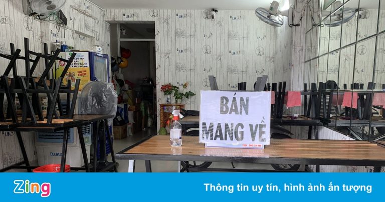 Nhiều quán trên đường Phan Xích Long mở bán lại, đìu hiu thực khách