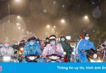 Công an Ninh Thuận thông tin việc xử phạt người đi xe máy về quê