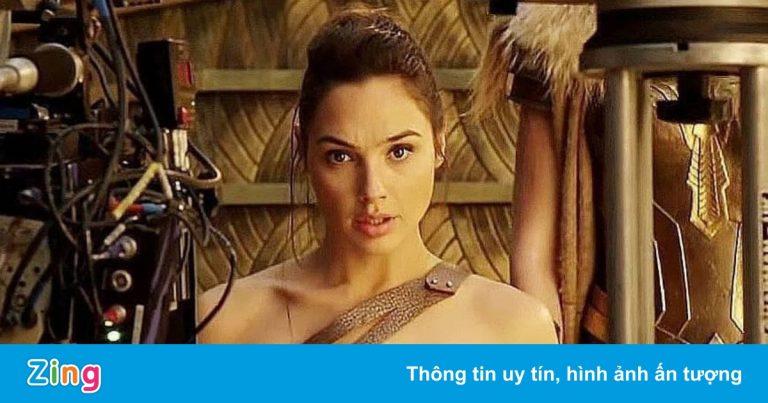 Đạo diễn đòi hủy hoại sự nghiệp Gal Gadot là ai?