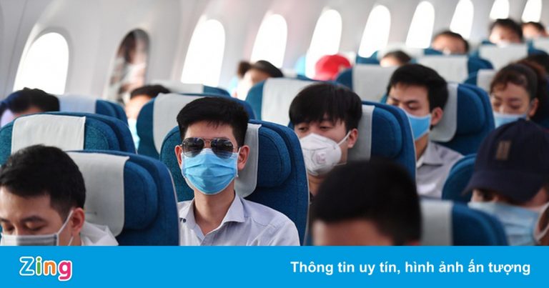 Mở đường bay nội địa, khách phải tiêm đủ vaccine và xét nghiệm âm tính