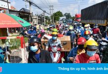 500 người định thông chốt khi bị chặn lại ở Bình Dương