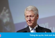 Cựu Tổng thống Bill Clinton nhập viện