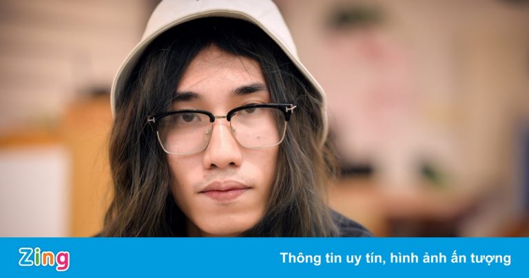 Cần cấm sóng rapper viết nhạc dung tục