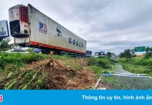 Hiện trường vụ tai nạn khiến tuyến Hà Nội – Bắc Giang ùn tắc 8 km