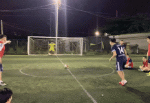 Người dân TP.HCM kín lịch đá bóng, đạp xe dap xe da bong o TP.HCM anh 2