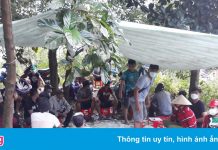 Tạm giữ 26 người lắc tài xỉu ăn tiền