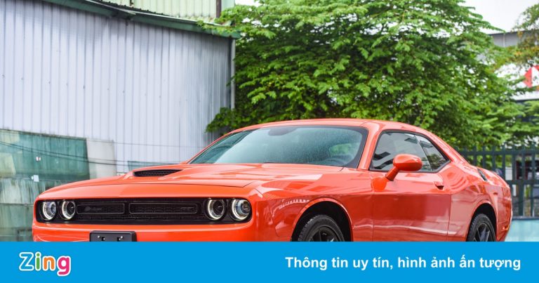 Chi tiết Dodge Challenger GT 2021 giá hơn 3 tỷ đồng tại Việt Nam