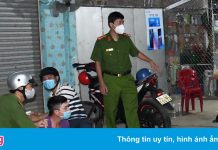 Hai thanh niên giấu ma túy trong thùng loa