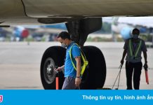 Kế hoạch khôi phục đường bay nội địa phải lùi lại