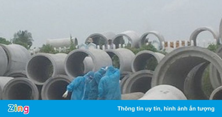 Phát hiện thi thể nam giới trong bãi tập kết ống cống