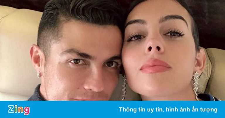Ronaldo sắp có thêm 2 con Ronaldo sắp có thêm 2 con
