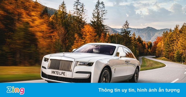 Rolls-Royce Ghost thế hệ mới sắp ra mắt tại Việt Nam có gì nổi bật? Rolls-Royce Ghost thế hệ mới sắp ra mắt tại Việt Nam có gì nổi bật?