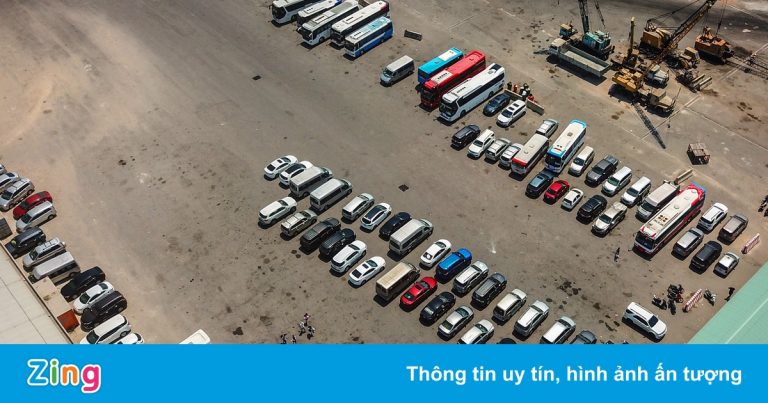 Doanh nghiệp vận tải du lịch kiệt quệ, bán xe trả nợ