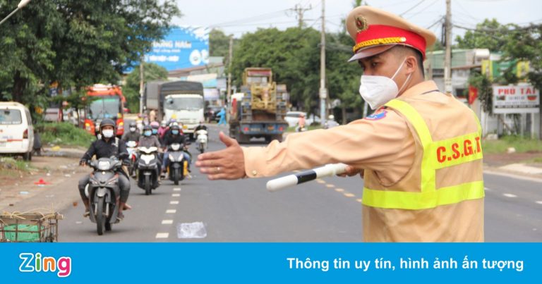 Đắk Nông yêu cầu cán bộ không di chuyển đến Đắk Lắk trong 14 ngày