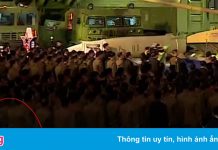 Áo in hình ông Kim Jong Un lần đầu xuất hiện tại sự kiện ở Triều Tiên