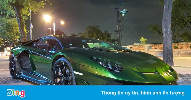 Chi tiết Lamborghini Aventador SVJ sở hữu màu sơn lạ tại Việt Nam