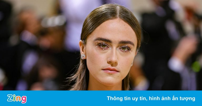 Con gái phó tổng thống Mỹ được săn đón ở Tuần lễ thời trang