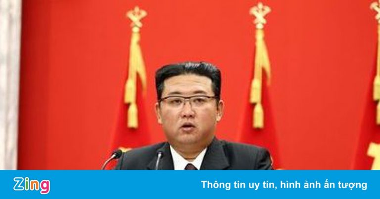 Ông Kim Jong Un thừa nhận kinh tế Triều Tiên gặp khó khăn