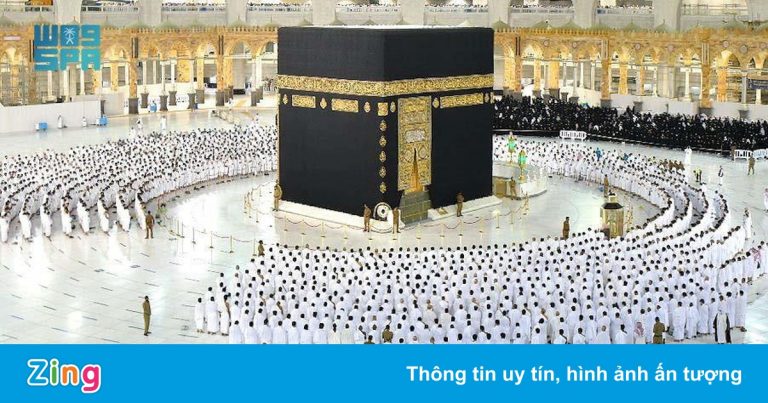 Thánh địa Mecca xóa bỏ giãn cách xã hội