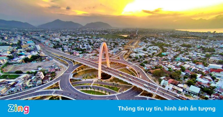 Nơi nào có cầu vượt 3 tầng đầu tiên ở Việt Nam?