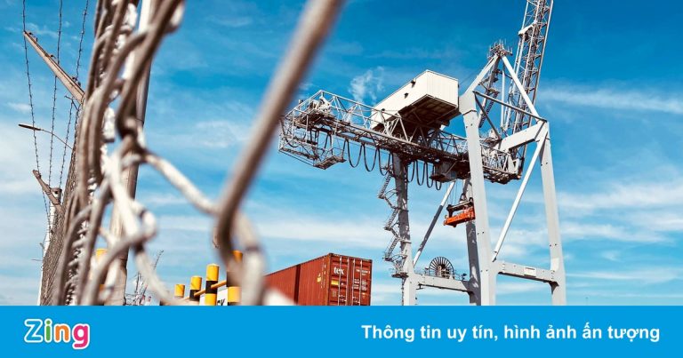 Giá cả leo thang vì chuỗi cung ứng tắc nghẽn nghiêm trọng