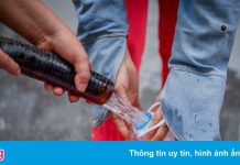 Hóa đơn tiền nước vài chục triệu đồng sau giãn cách xã hội ở TP.HCM