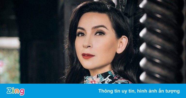 Lễ tang ca sĩ Phi Nhung không nhận vòng hoa