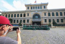 Sớm mở cửa để khôi phục du lịch TP.HCM Sớm mở cửa để khôi phục du lịch TP.HCM - Ảnh 1.