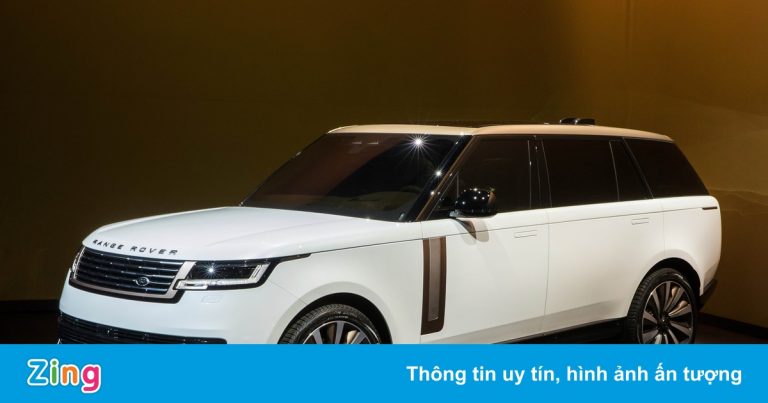 Range Rover 2022 có giá từ 10,879 tỷ đồng tại Việt Nam