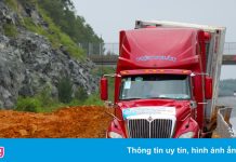 Cao tốc Đà Nẵng – Quảng Ngãi bị hàng nghìn m3 bùn đất chắn ngang