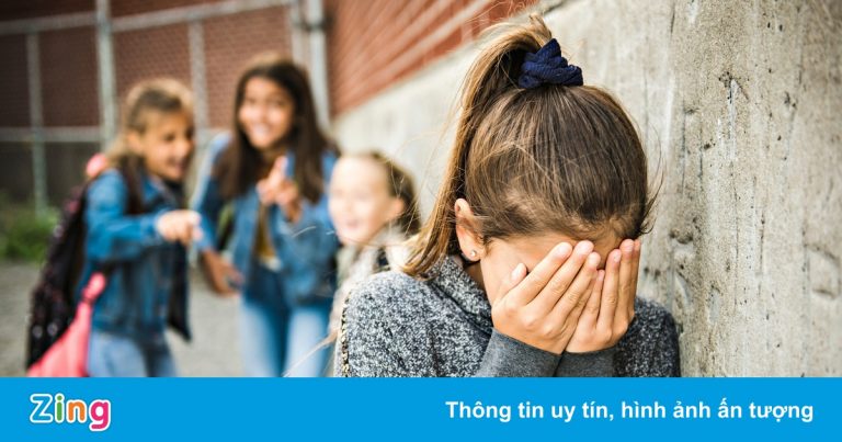 7 dấu hiệu trẻ bị bắt nạt ở trường