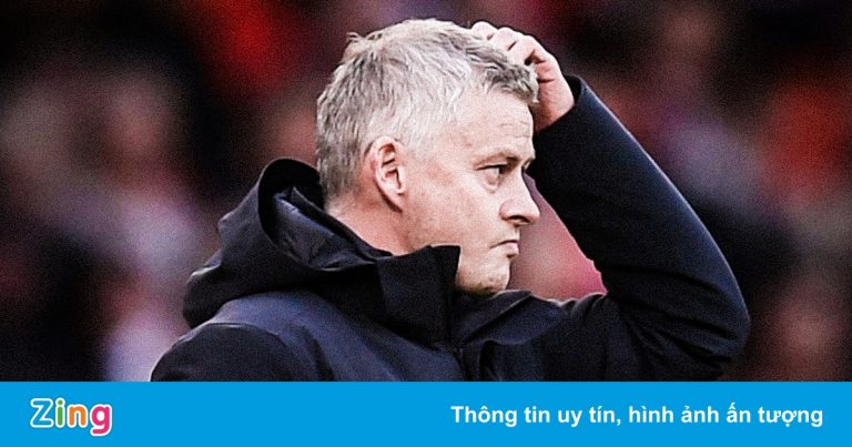 Solskjaer quá hiền, còn Ronaldo là gánh nặng