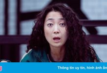 Từ ‘Squid Game’ nhìn thấy cuộc sống ngập trong đống nợ của người Hàn