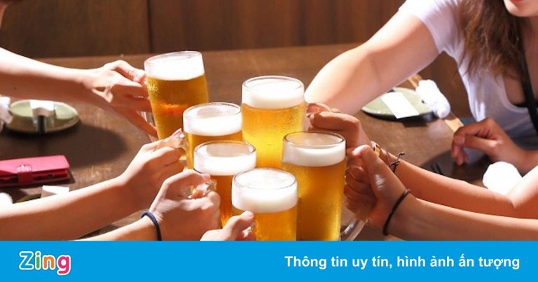 Cần Thơ nâng cấp độ chống dịch, không phục vụ rượu bia tại chỗ Cần Thơ nâng cấp độ chống dịch, không phục vụ rượu bia tại chỗ